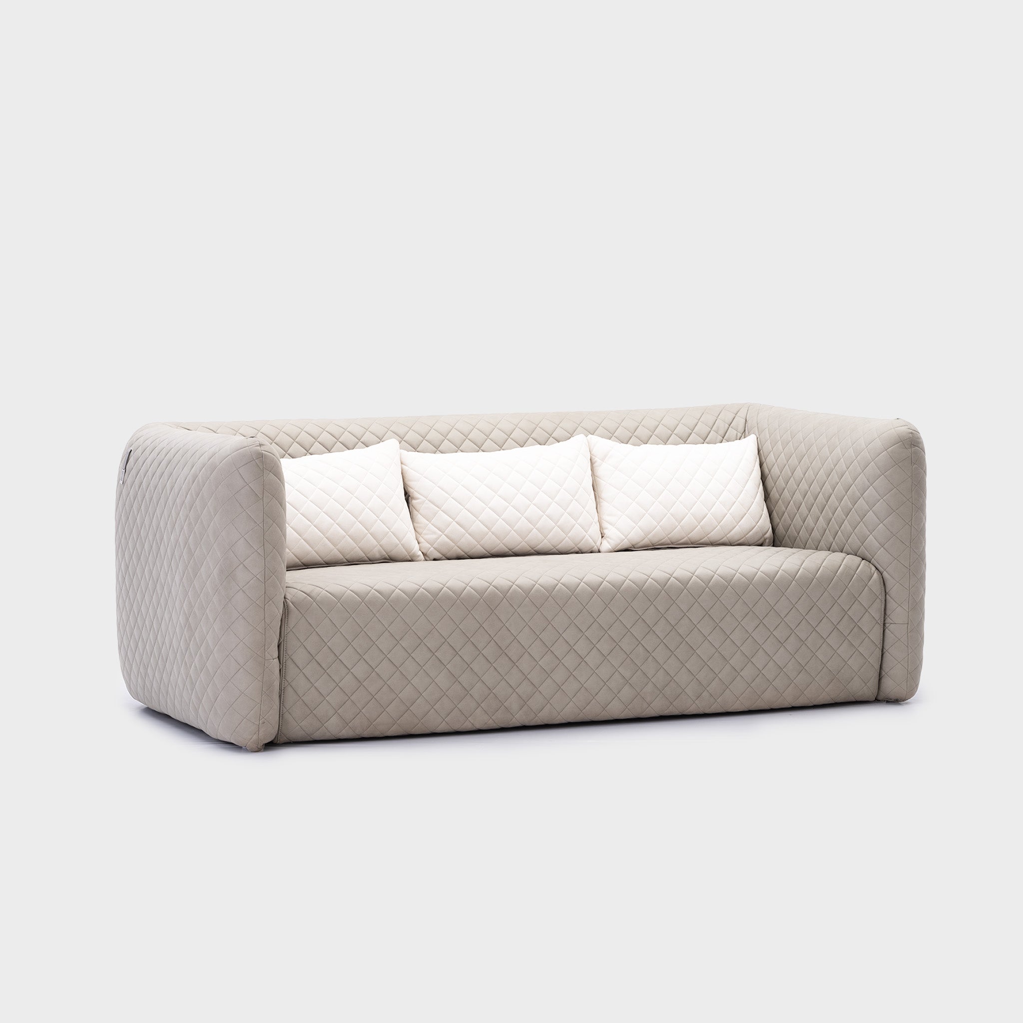 HOF BRISO – A Modern Take on Elegance and Comfort