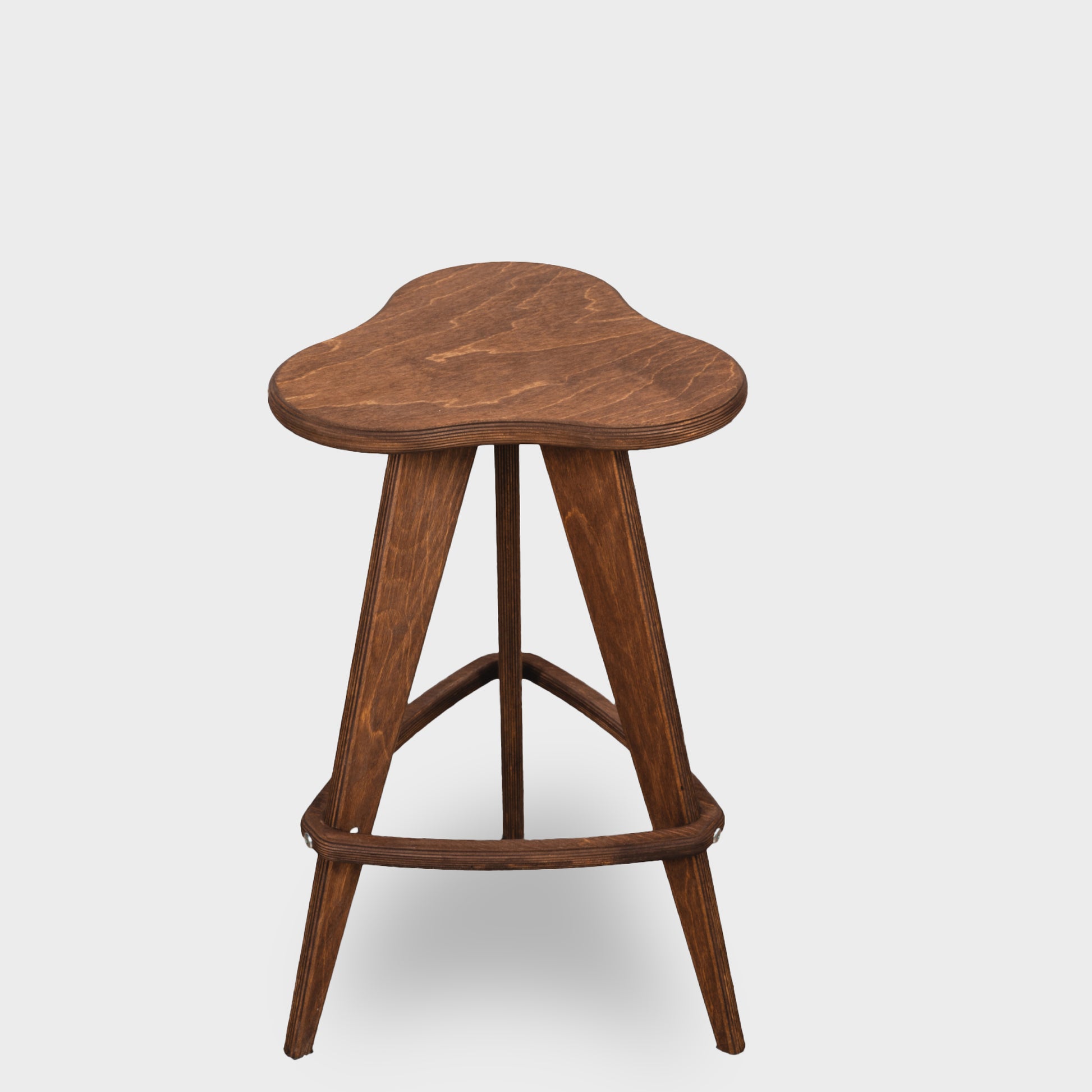 HOF Clover Stool – Stylish, Sturdy, and Comfortable